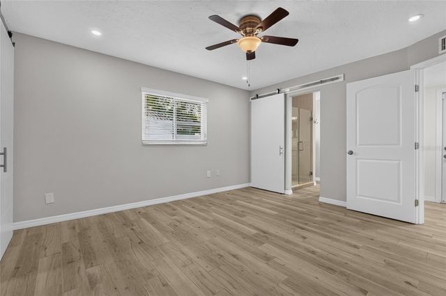 2129 LINWOOD DRIVE, Sarasota, FL 34232