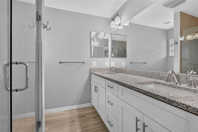 2129 LINWOOD DRIVE, Sarasota, FL 34232