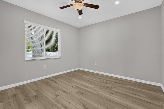 2129 LINWOOD DRIVE, Sarasota, FL 34232