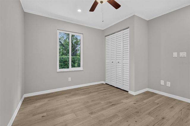 2129 LINWOOD DRIVE, Sarasota, FL 34232