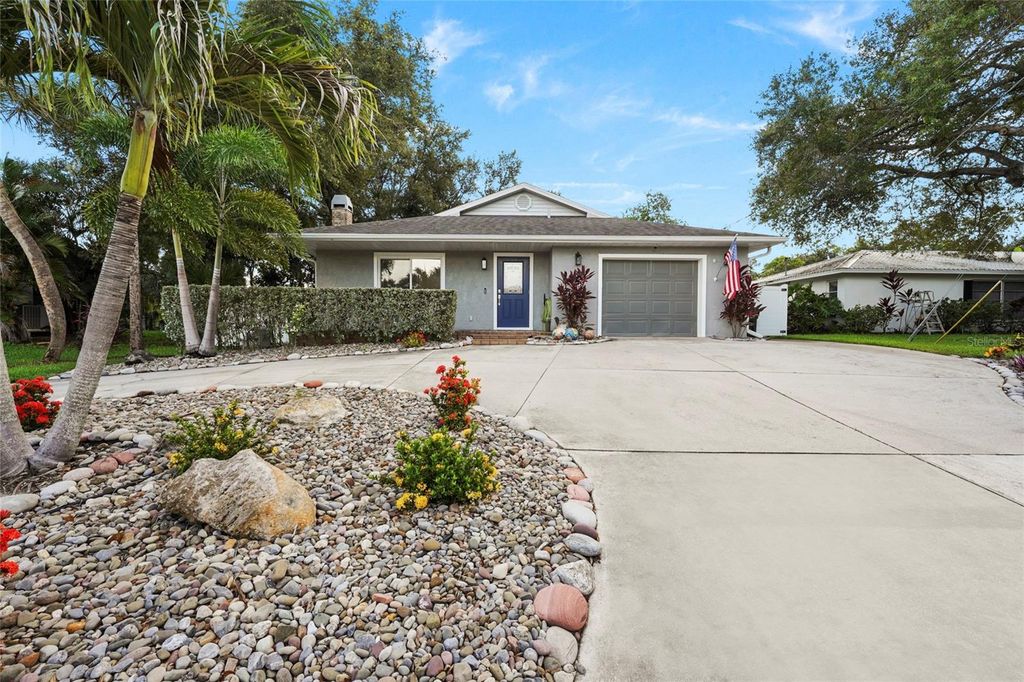 2129 LINWOOD DRIVE, Sarasota, FL 34232
