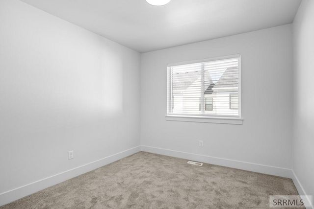 294 W 4th S, Sugar City, ID 83448