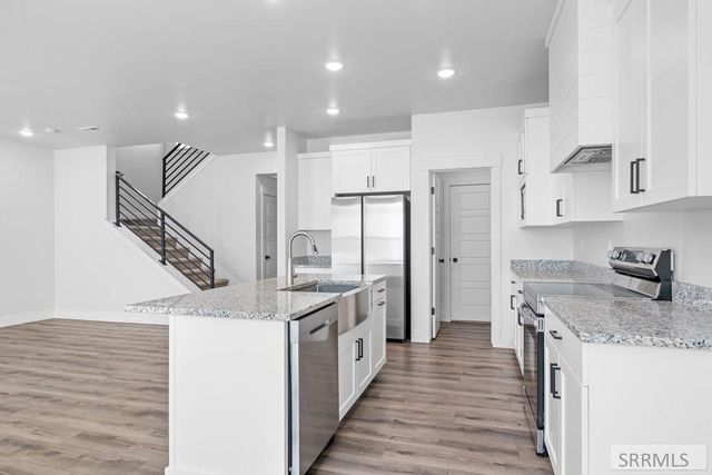 294 W 4th S, Sugar City, ID 83448