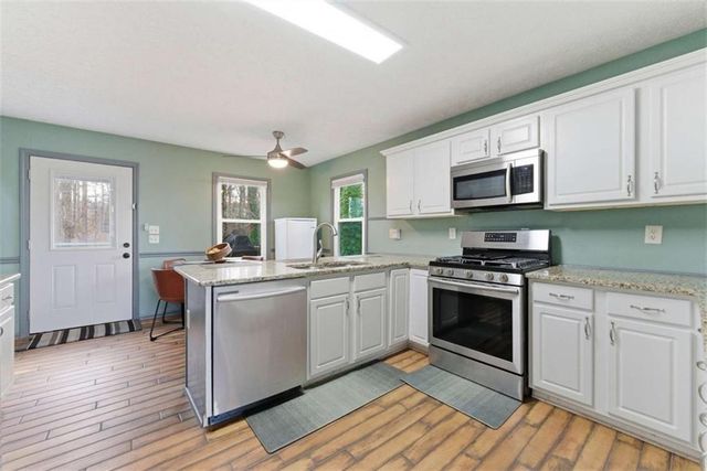 88 Glenn Eagles Way, Hiram, GA 30141