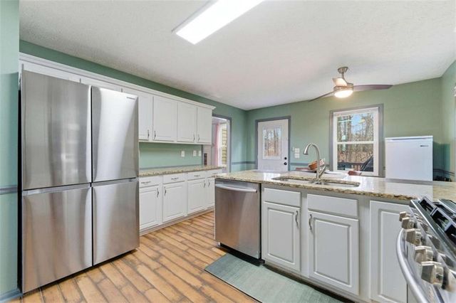 88 Glenn Eagles Way, Hiram, GA 30141