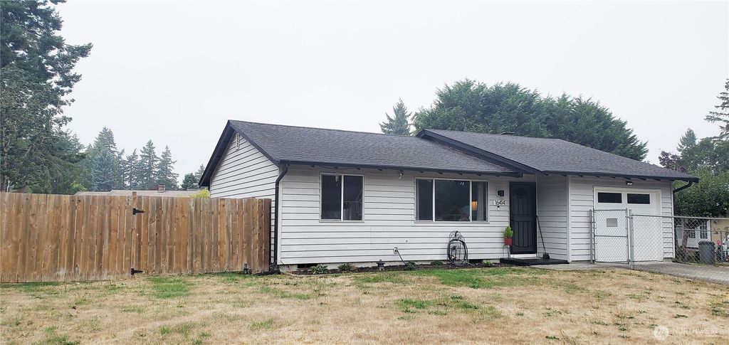 16414 17th Avenue E, Spanaway, WA 98387