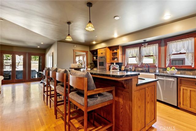 109 E Grandview, Sierra Madre, CA 91024