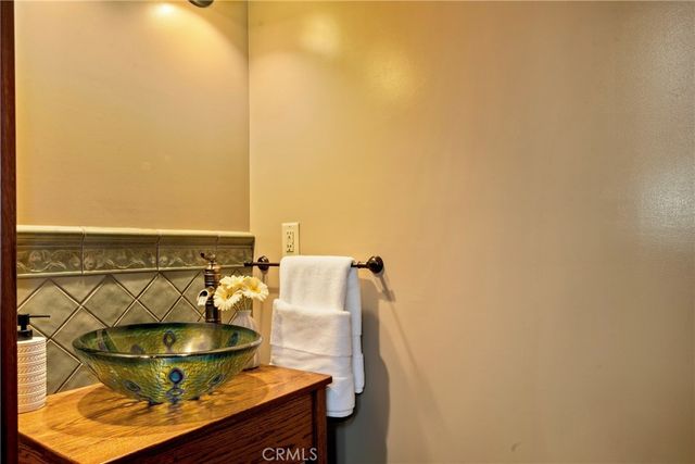 109 E Grandview, Sierra Madre, CA 91024