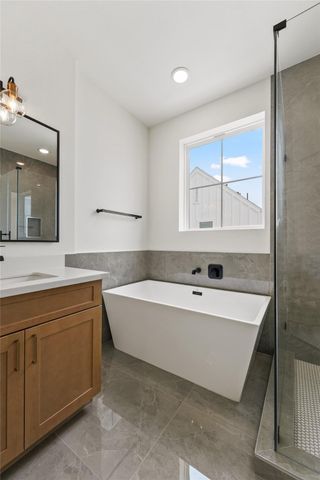 1804 Del Norte Street E, Houston, TX 77018