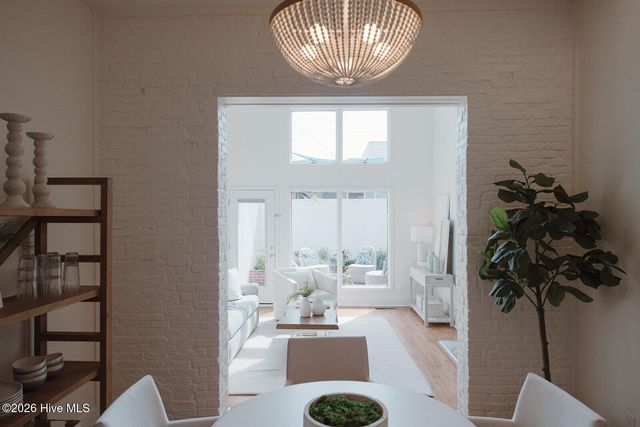 29 S Front Street Apt A, Wilmington, NC 28401