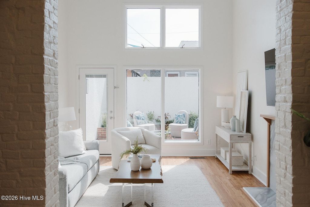 29 S Front Street Apt A, Wilmington, NC 28401