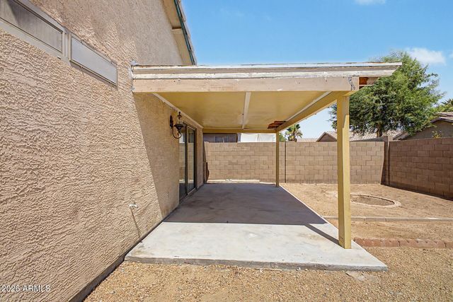 8563 W MISSION Lane, Peoria, AZ 85345