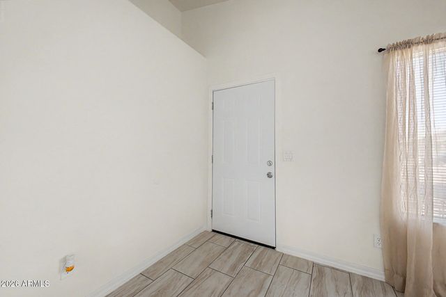 8563 W MISSION Lane, Peoria, AZ 85345
