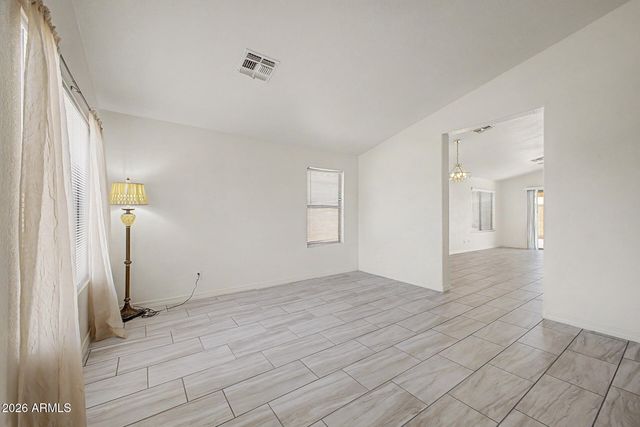8563 W MISSION Lane, Peoria, AZ 85345
