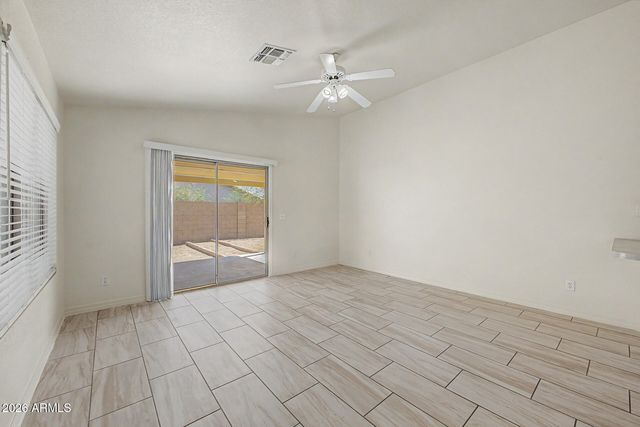 8563 W MISSION Lane, Peoria, AZ 85345