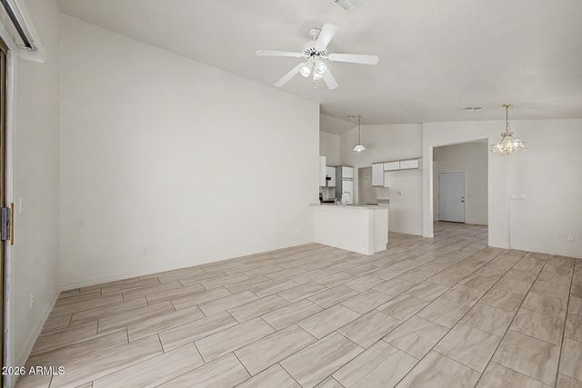 8563 W MISSION Lane, Peoria, AZ 85345