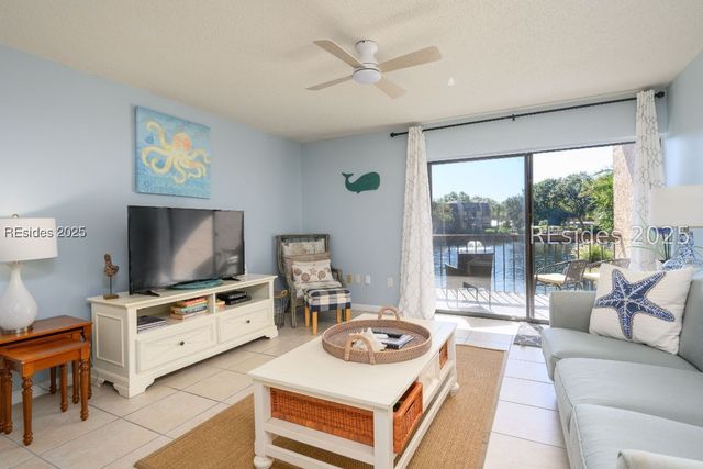 85 Folly Field Rd Apt 119, Hilton Head Island, SC 29928