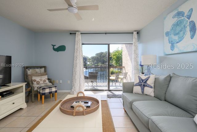 85 Folly Field Rd Apt 119, Hilton Head Island, SC 29928