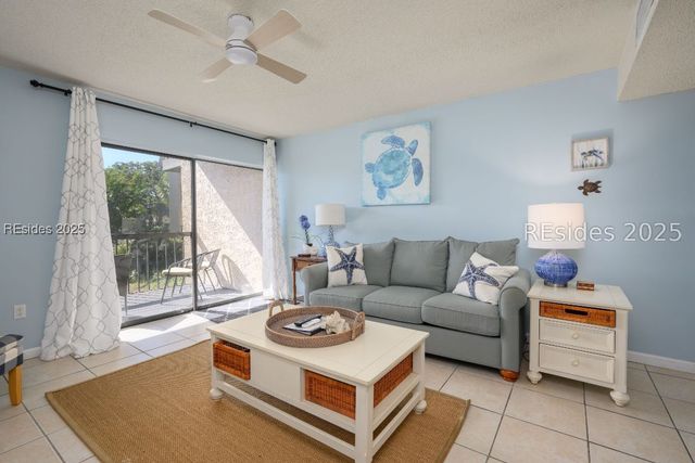 85 Folly Field Rd Apt 119, Hilton Head Island, SC 29928