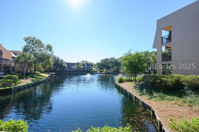 85 Folly Field Rd Apt 119, Hilton Head Island, SC 29928