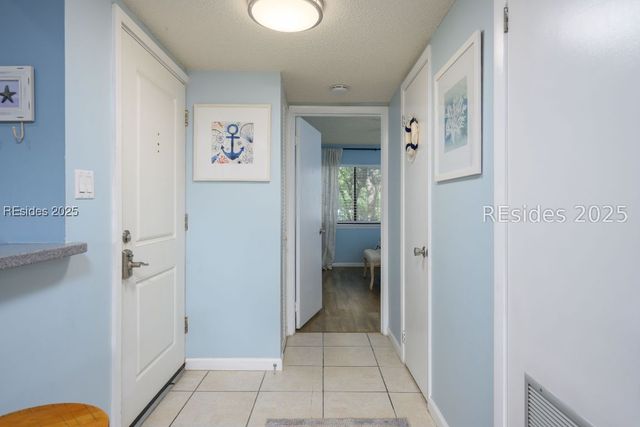 85 Folly Field Rd Apt 119, Hilton Head Island, SC 29928