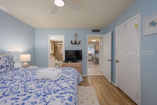 85 Folly Field Rd Apt 119, Hilton Head Island, SC 29928