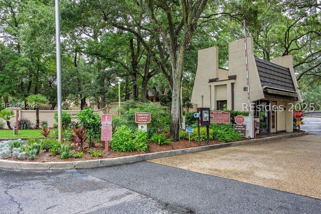 85 Folly Field Rd Apt 119, Hilton Head Island, SC 29928
