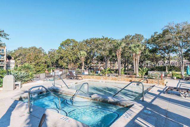 85 Folly Field Rd Apt 119, Hilton Head Island, SC 29928