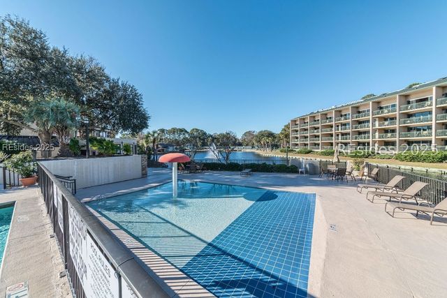 85 Folly Field Rd Apt 119, Hilton Head Island, SC 29928