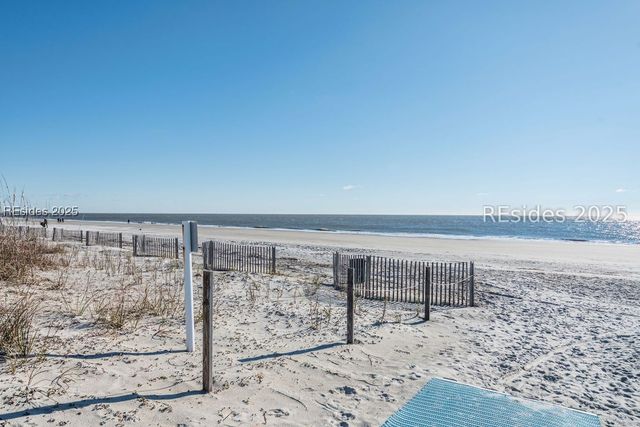 85 Folly Field Rd Apt 119, Hilton Head Island, SC 29928