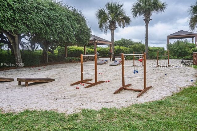 85 Folly Field Rd Apt 119, Hilton Head Island, SC 29928