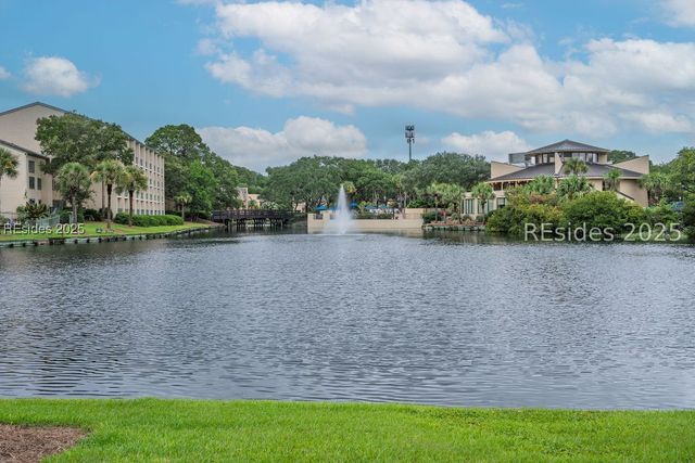 85 Folly Field Rd Apt 119, Hilton Head Island, SC 29928