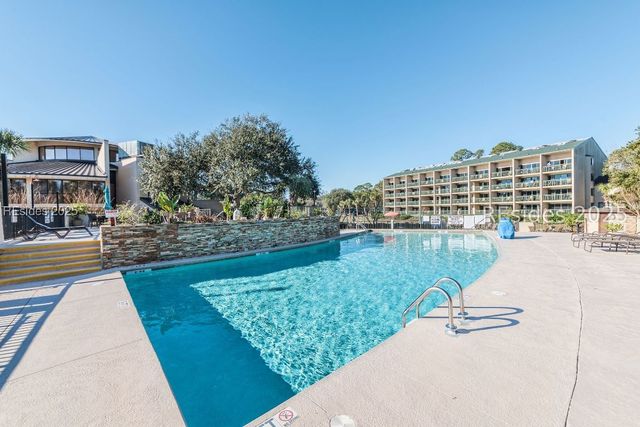85 Folly Field Rd Apt 119, Hilton Head Island, SC 29928