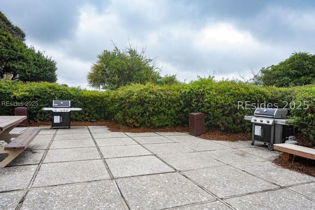 85 Folly Field Rd Apt 119, Hilton Head Island, SC 29928