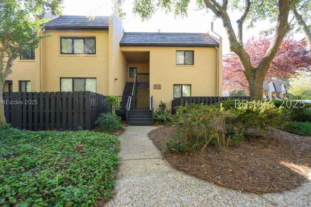 85 Folly Field Rd Apt 119, Hilton Head Island, SC 29928