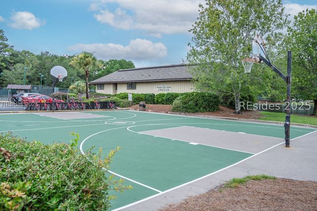 85 Folly Field Rd Apt 119, Hilton Head Island, SC 29928