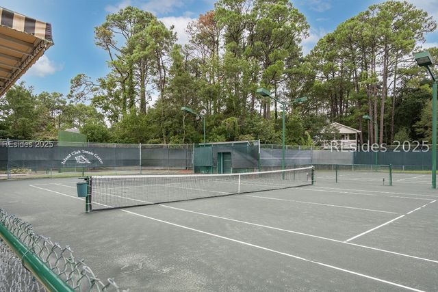 85 Folly Field Rd Apt 119, Hilton Head Island, SC 29928