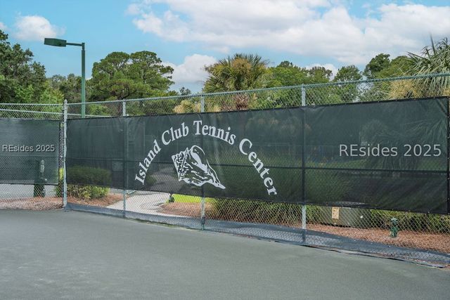 85 Folly Field Rd Apt 119, Hilton Head Island, SC 29928