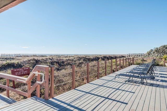 85 Folly Field Rd Apt 119, Hilton Head Island, SC 29928