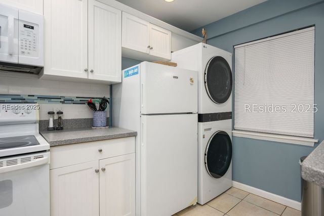 85 Folly Field Rd Apt 119, Hilton Head Island, SC 29928