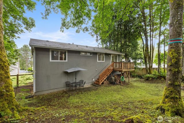 1903 NW Russell Street, Poulsbo, WA 98370