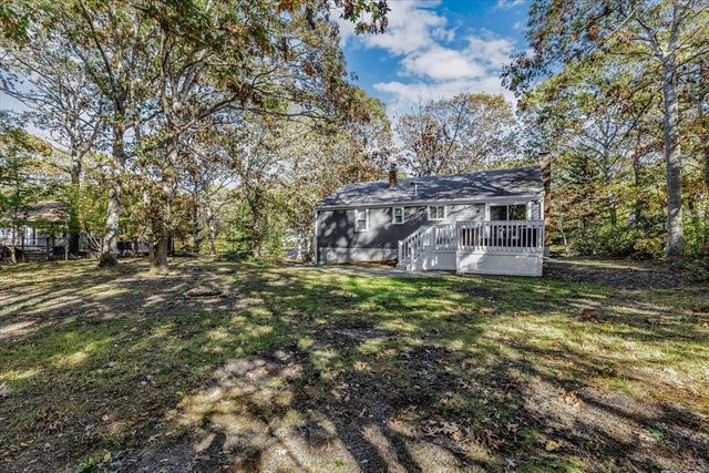 13 Meredith Rd, Sandwich, MA 02644