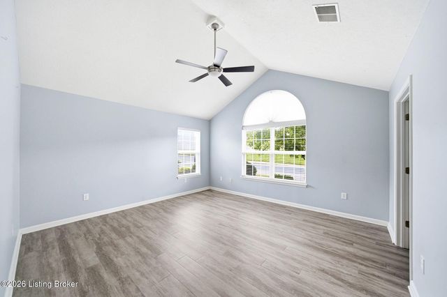 12106 Buck Horn Pl, Jeffersontown, KY 40299