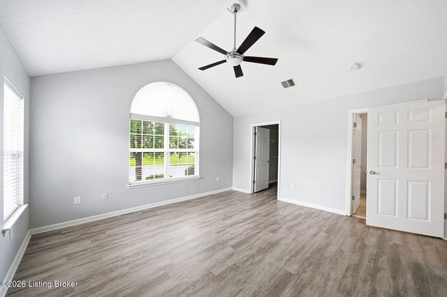 12106 Buck Horn Pl, Jeffersontown, KY 40299