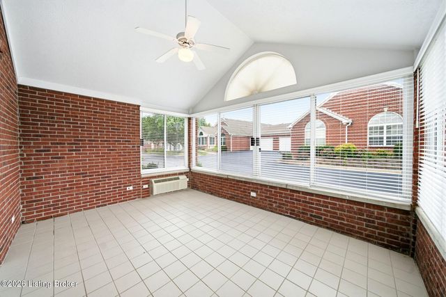 12106 Buck Horn Pl, Jeffersontown, KY 40299