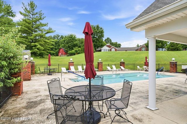 12106 Buck Horn Pl, Jeffersontown, KY 40299