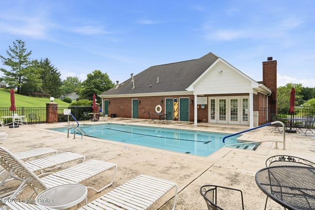 12106 Buck Horn Pl, Jeffersontown, KY 40299