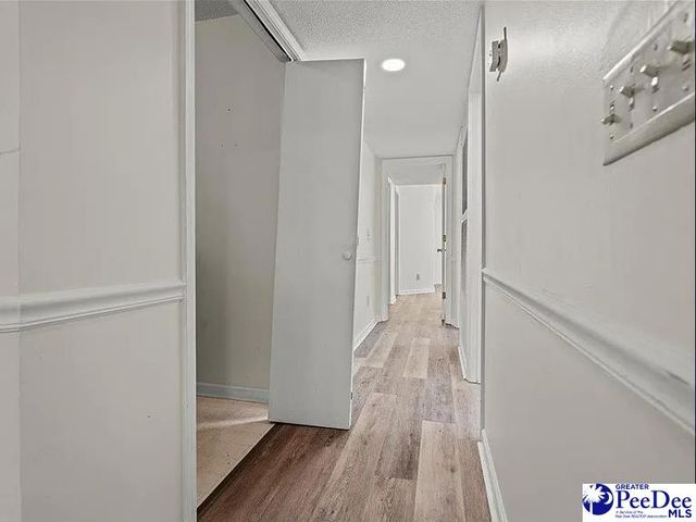 701 Coventry Ln, Florence, SC 29501