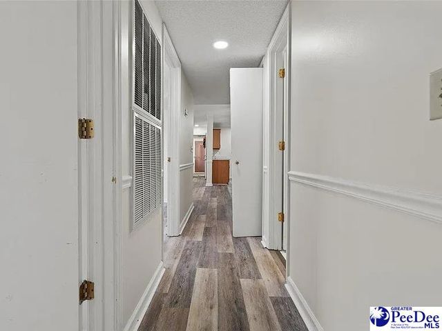 701 Coventry Ln, Florence, SC 29501