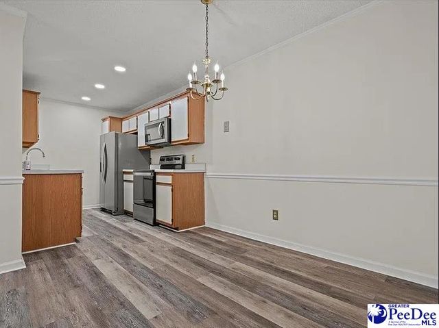 701 Coventry Ln, Florence, SC 29501
